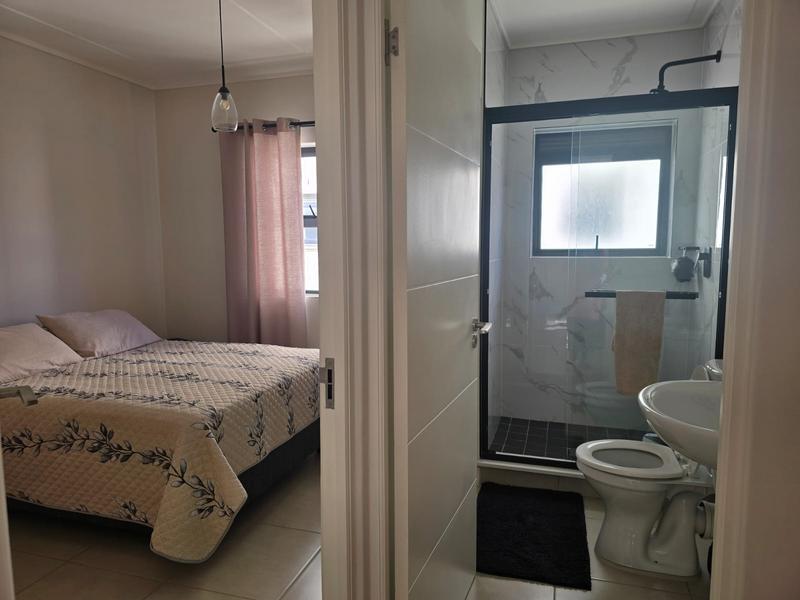 To Let 2 Bedroom Property for Rent in Richwood Western Cape